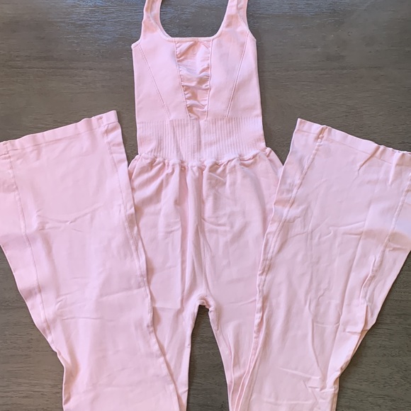 NWOT! FP Free People Movement Good Karma Flared Onesie Sz XS/S - Picture 7 of 8